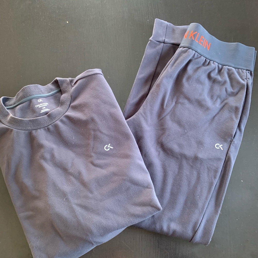 Calvin Klein Performance Lounge Set - image 1